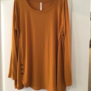 Tunic top
